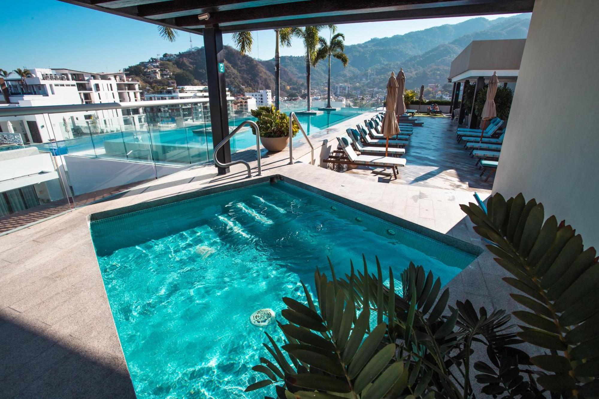 Featured On Hgtv, Mountain Views, Rooftop Pool At Zenith In Old Town Villa Puerto Vallarta Luaran gambar