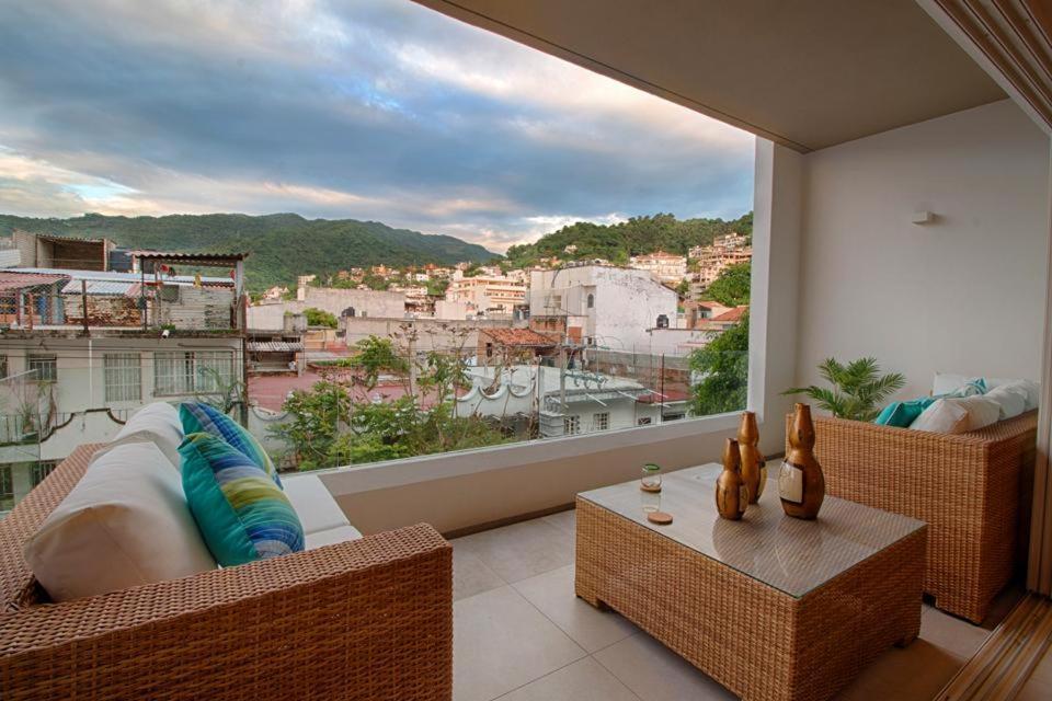 Featured On Hgtv, Mountain Views, Rooftop Pool At Zenith In Old Town Villa Puerto Vallarta Luaran gambar