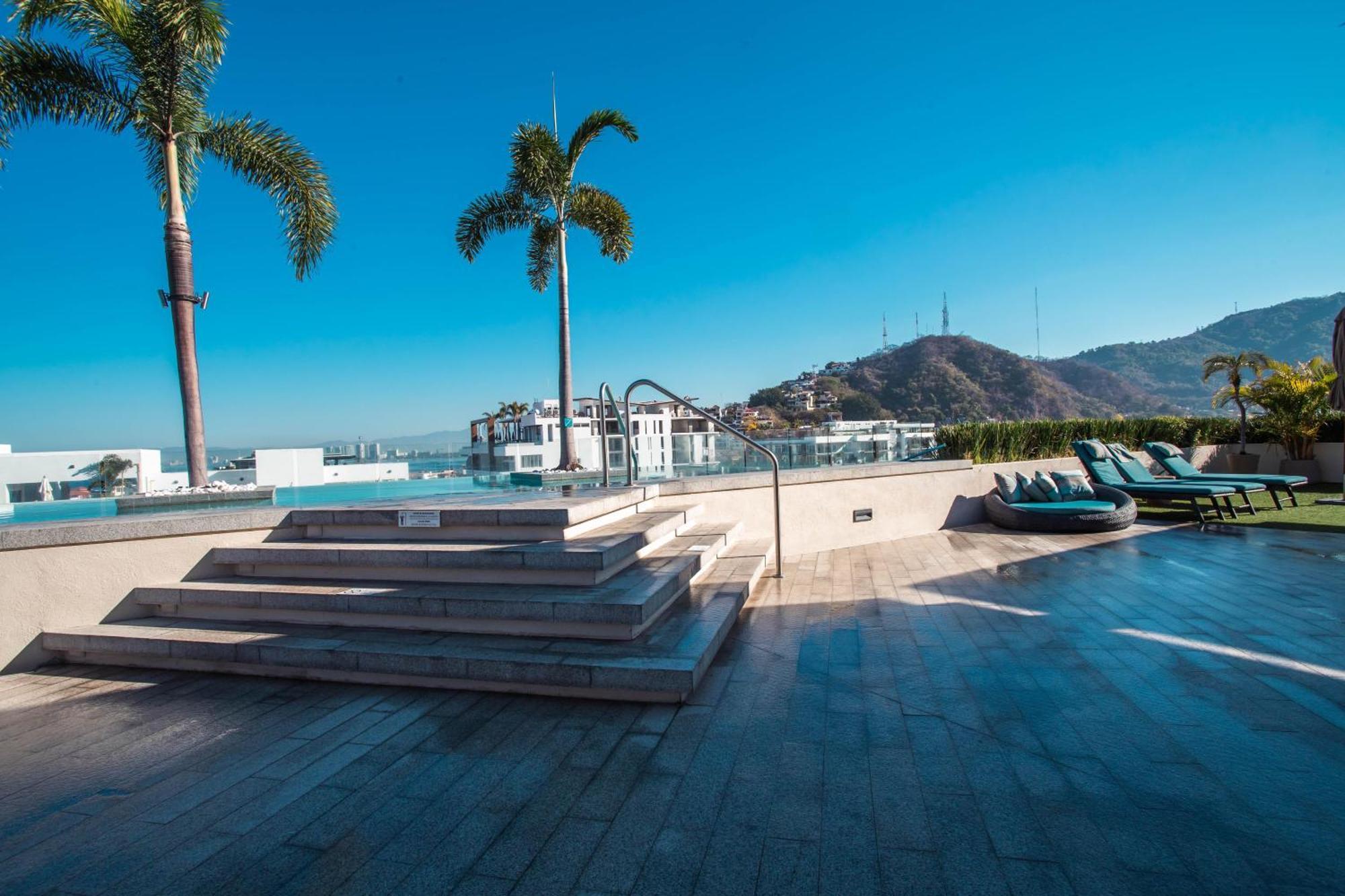 Featured On Hgtv, Mountain Views, Rooftop Pool At Zenith In Old Town Villa Puerto Vallarta Luaran gambar